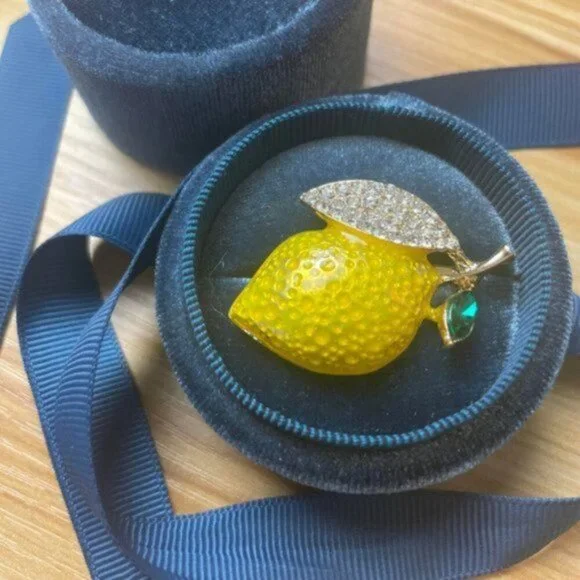 LOFT Bright Lemon pin brooch - Picture 4 of 4